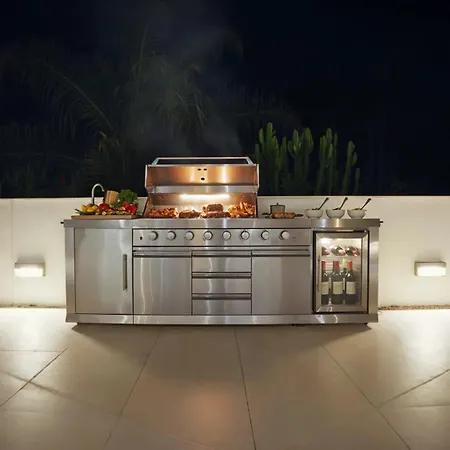 Vacation I La Plage, Luxury Villa, Private Heated Pool, Rooftop Hot Tub, Walking Distance To The Finest Beaches