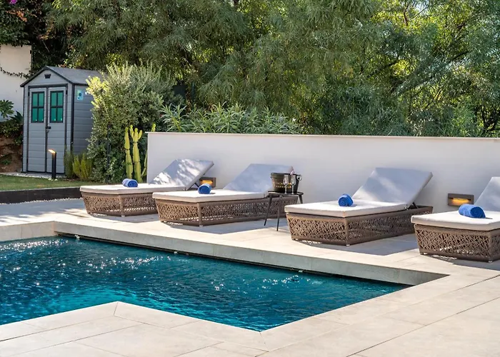 Вилла Vacation I La Plage, Luxury Villa, Private Heated Pool, Rooftop Hot Tub, Walking Distance To The Finest Beaches *